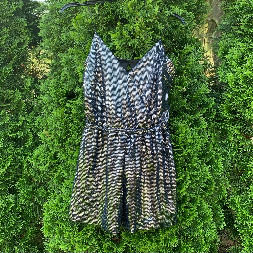 dark blue very sparkly party fit